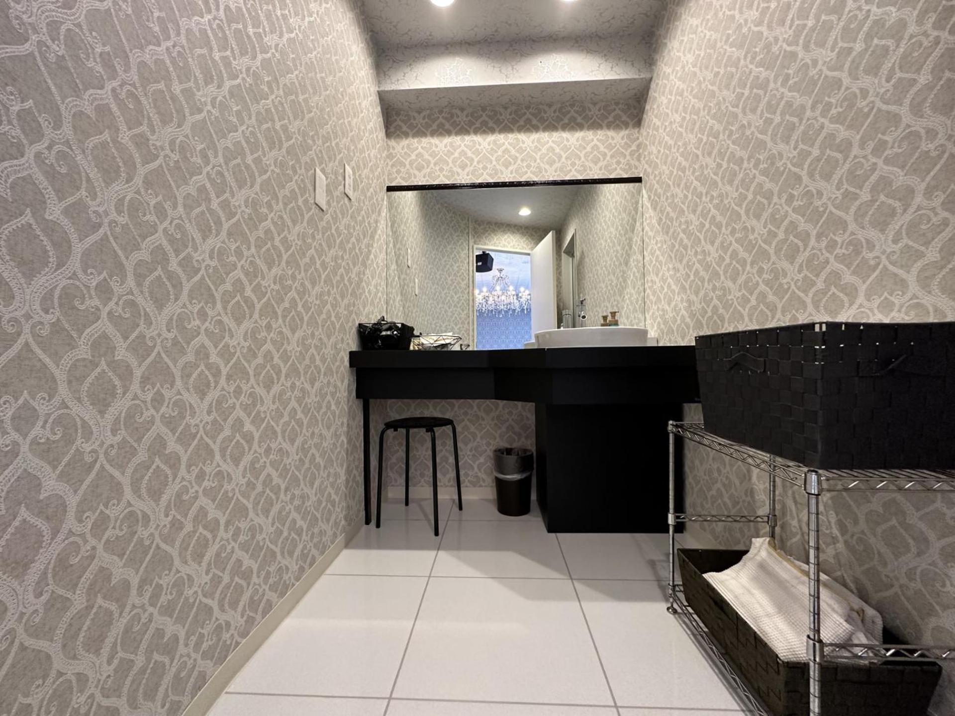 Hotel 螢月ｰhozukiｰ Adult Only Сендай Екстер'єр фото