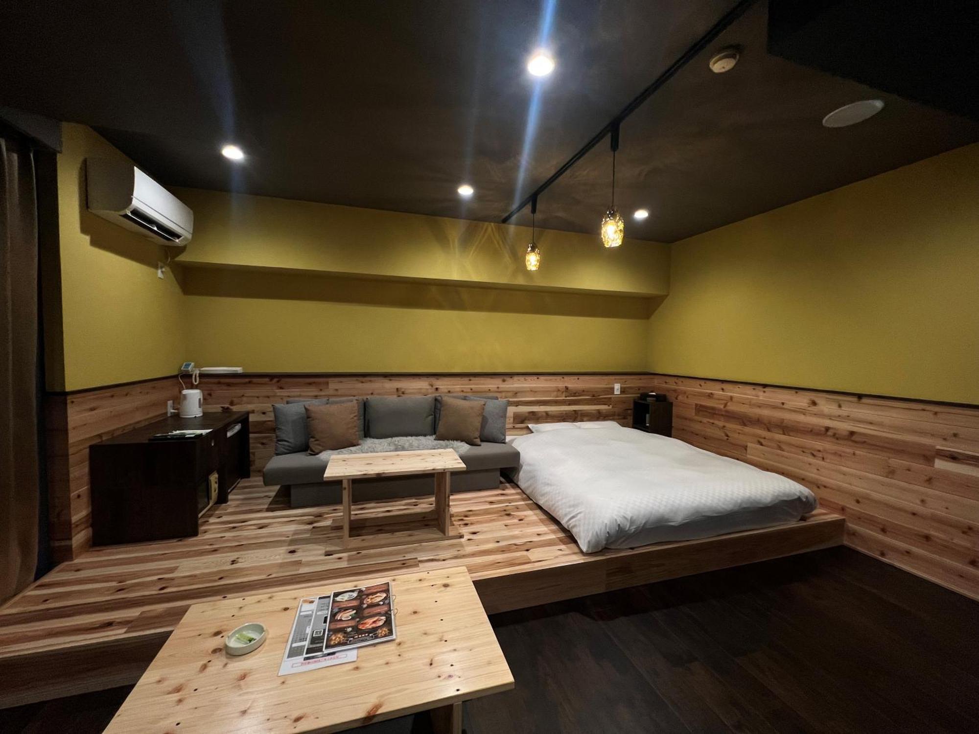 Hotel 螢月ｰhozukiｰ Adult Only Сендай Екстер'єр фото
